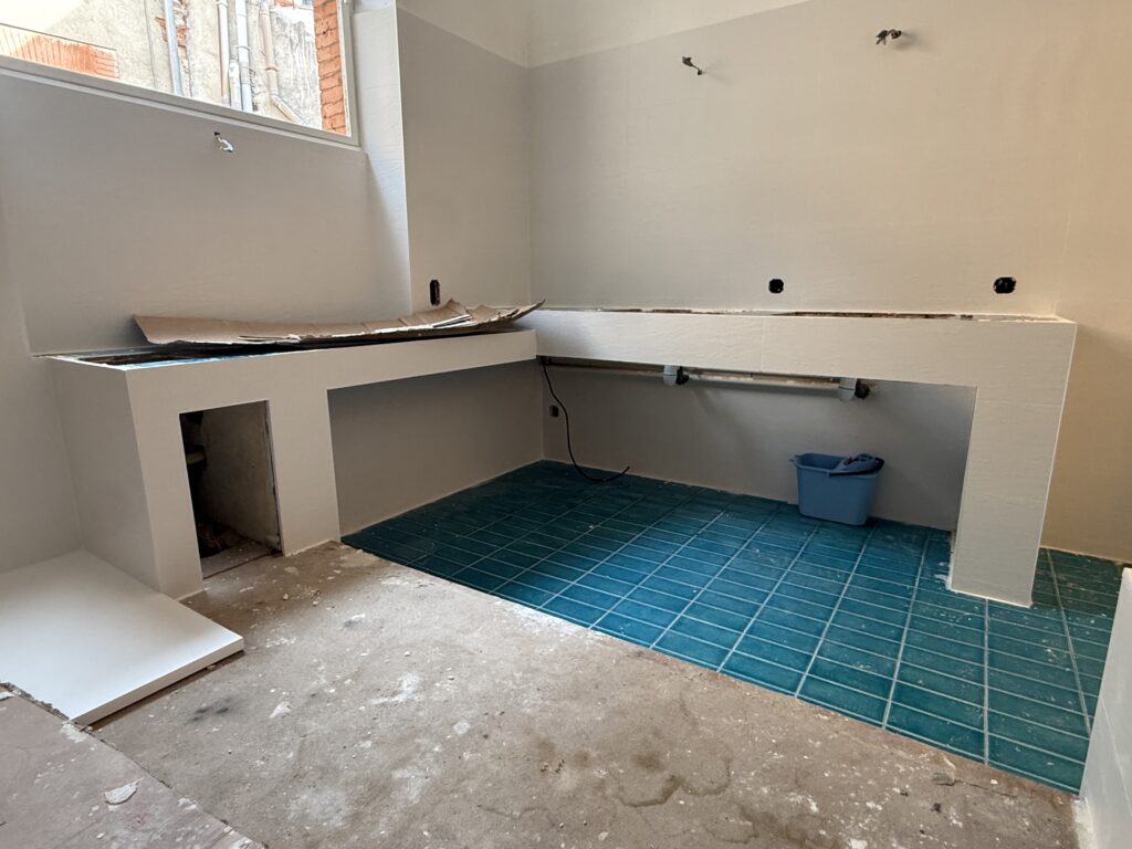 Rue de Metz Salle de bains – Rénovation Salle de bains · Rue de Metz Toulouse (photo 4)